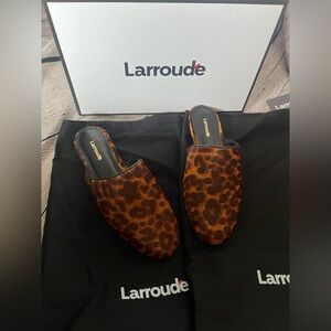 LARROUDE Venice Flat Mule Leopard Print Calf Hair In